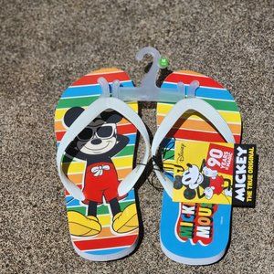 Disney Mickey Mouse Slippers NWT Size (M) 2/3